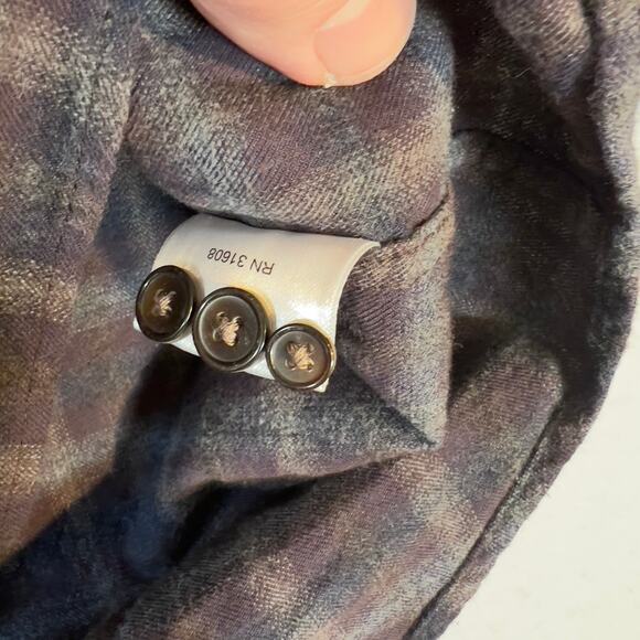 Jos. A Bank Reserve Button Shirt Men XL Tailored Fit Cashmere Blend Long Sleeve - Picture 9 of 10